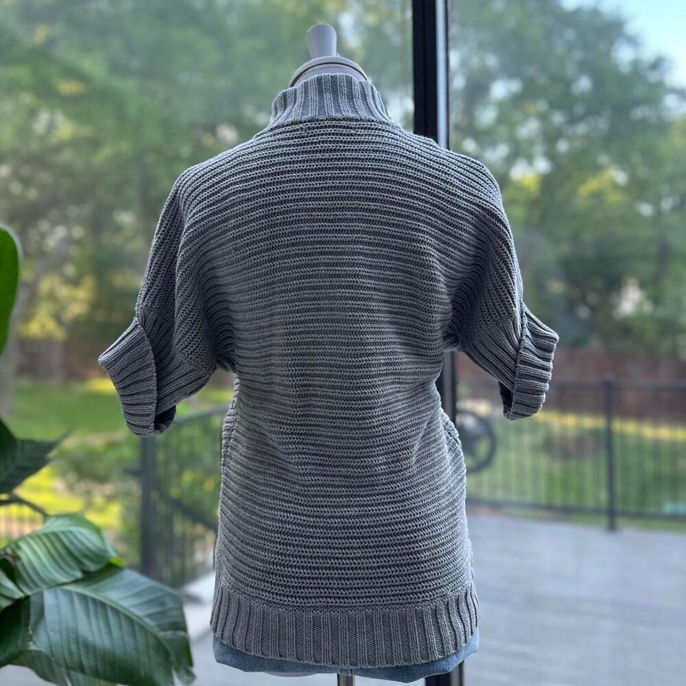 Banana Republic Gray Short Sleeve Knit Cardigan - Picture 3 of 6